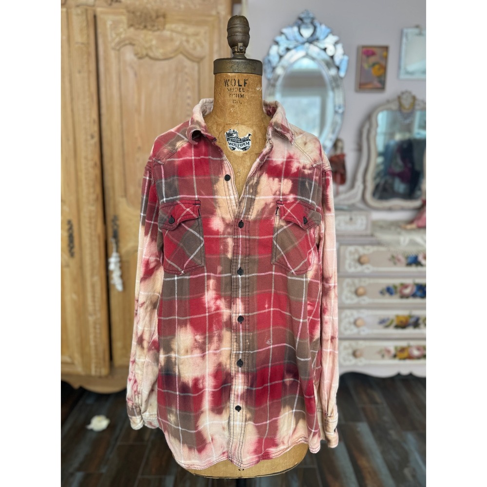 XL Urban Pipeline Flannel | Holding It Together Art Patch | One-of-One - Picture 7 of 7